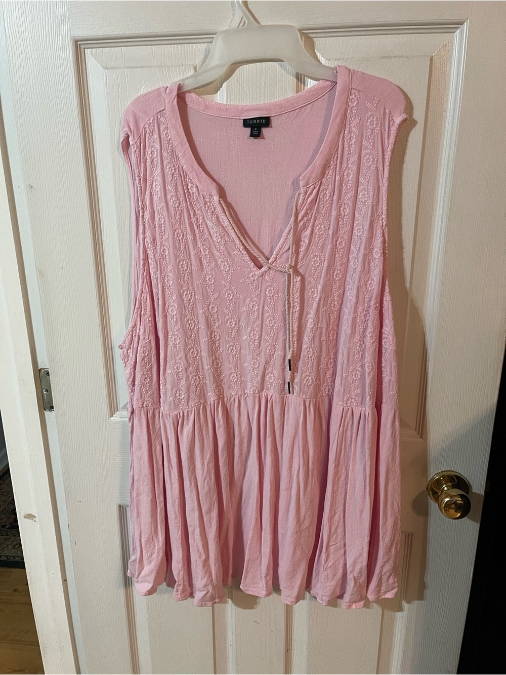 torrid Pink Lace-Embroidered Sleeveless Tunic Top